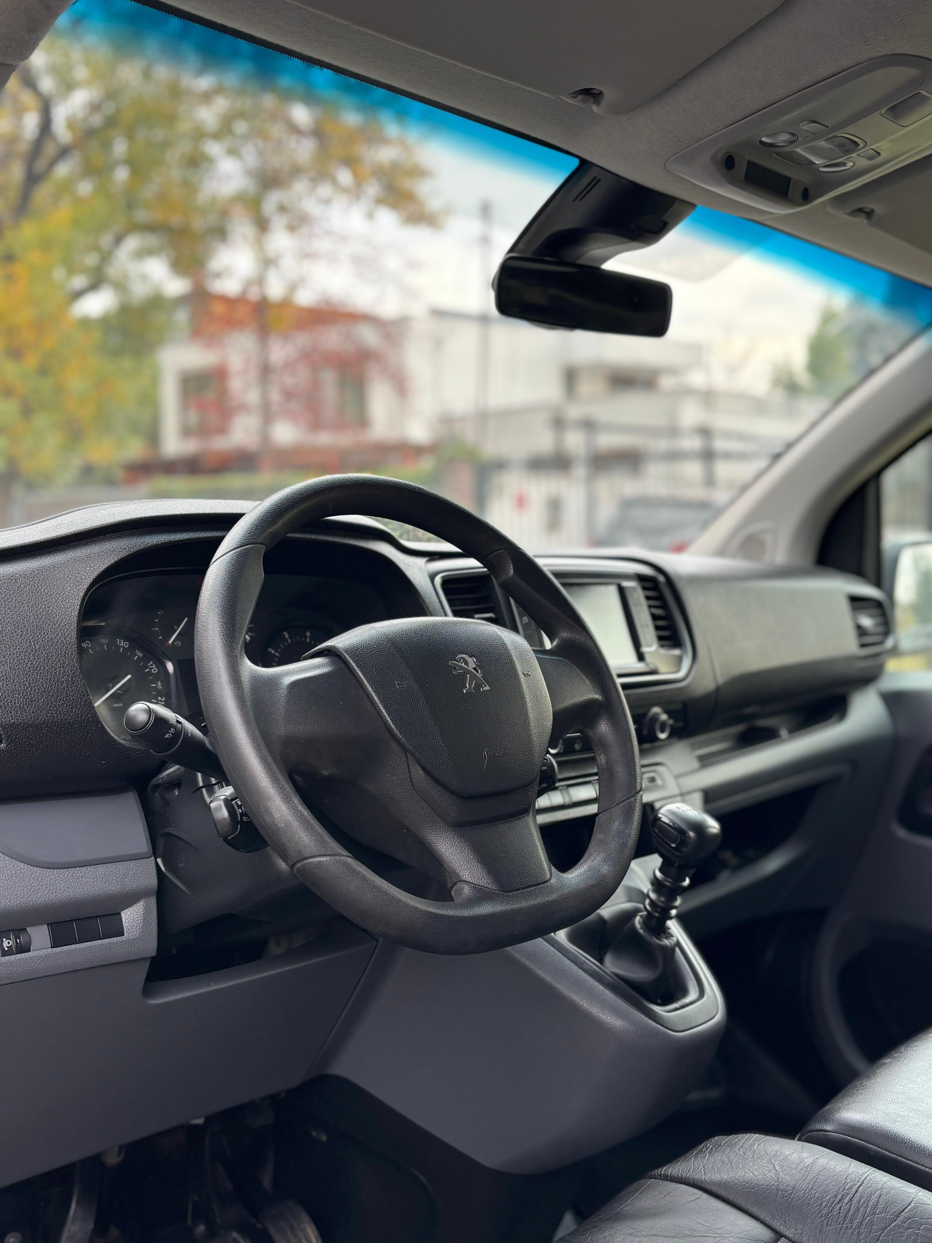 Peugeot Expert 2.0 T Diesel 2021